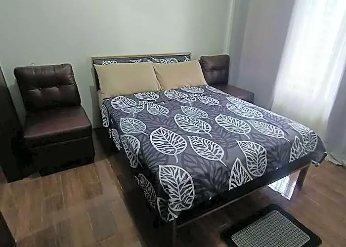 Cruz Air Residences Отель